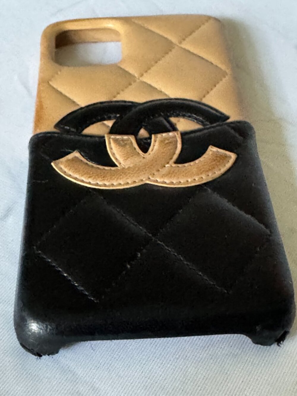 Chanel Bicolor Matelassé Lambskin Leather CC Phone Case for iPhone 11 Pro Max